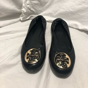 LIKE NEW Tory Burch Black Flats Size 8